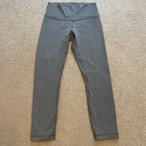 Lululemon wonder under size 8 grey pant